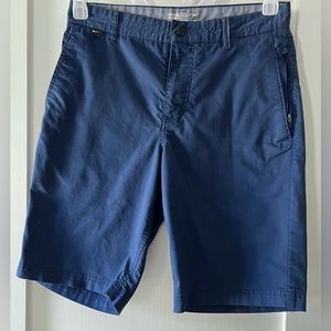 Nike Golf Modern Fit Chino Shorts Blue Size 28 Dri-Fit Flat Front Outdoor Active